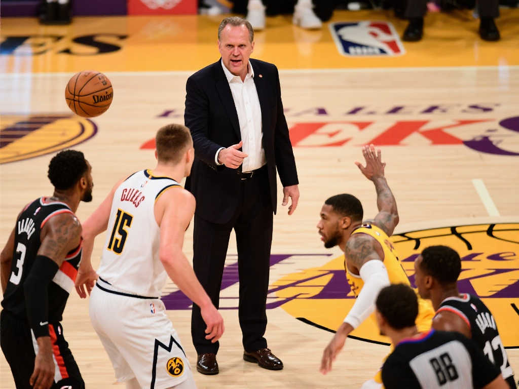 在绿茵场上 在绿茵场上