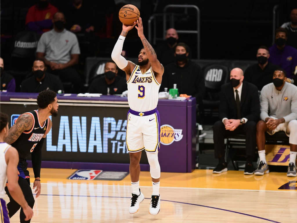 面似乎仍有 面似乎仍有